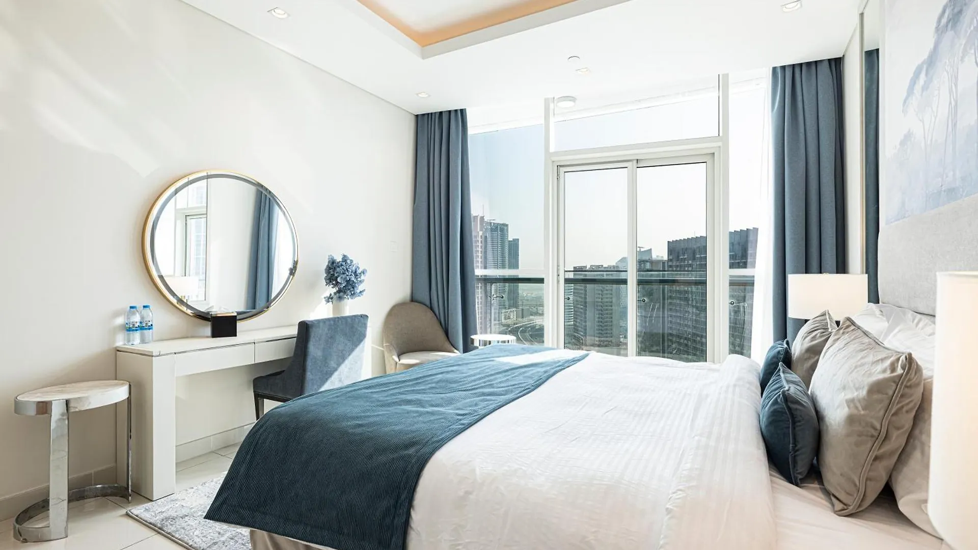 두바이 Magnificent - Damac Distinction Downtown 아파트